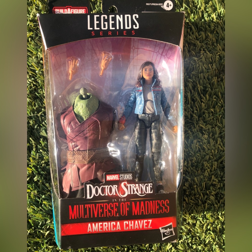 Hasbro Marvel Legends Series America Chavez Action Figure